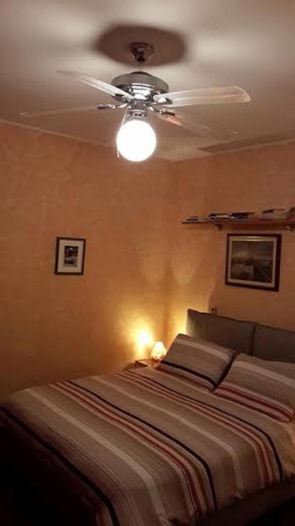 Bed and Breakfast Mary Poppins'S House Триест Номер фото